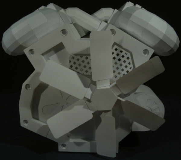 Работающая модель двигателя V12 из бумаги